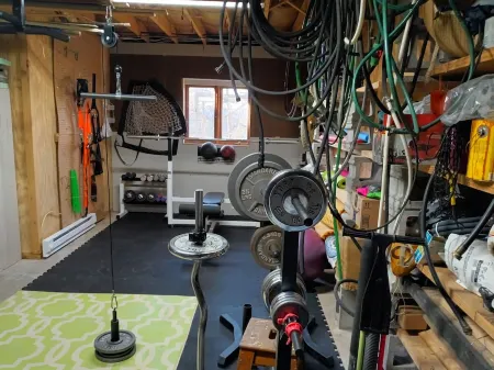 Primrose at Narcissus Place, no smoking