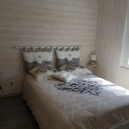 800M from the sea, renovated gite