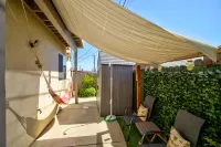 +Lake View House+ Walk to private sandy beach. Private lake access. Hotel a Lake Elsinore