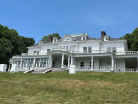 Respite in Royal Oaks Downtown Blowing Rock, by Main St pets ok 2BD 2BA #3521423