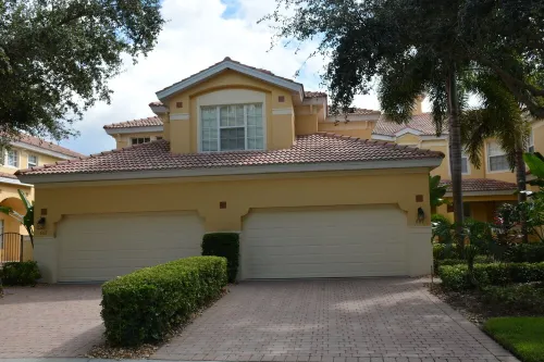 3 Bed 2 Bath Condo in desirable gated community of Grandezza On Golf Course