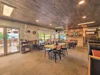 Kentucky Lake Condo #21: Jet Ski Rentals On-Site Hotels in Calloway County