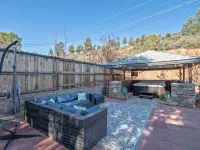 Cozy Cottage Getaway Hotels in Payson