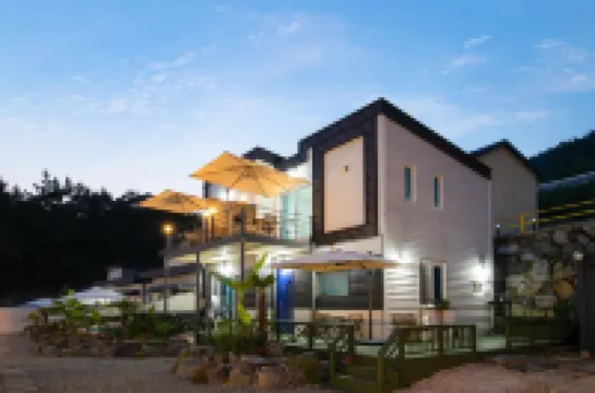 Namhae Sea and View Pool Villa Pension