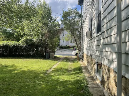 2 Bedroom Fully Furnished, Pets Welcomed, W/D in unit, private parking, Отели в г. Делавэр