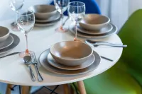 Sleek and Cozy 1BR Resorts World Nearby Hotels in Fordbridge