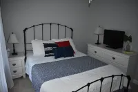 OXFORD MS Central Location - AND COMFORTS OF HOME - New on Rental Market!