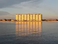 Beautiful 2 Bed/2 Bath Oceanfront Condo Overlooking Pool - Includes Beach Chairs