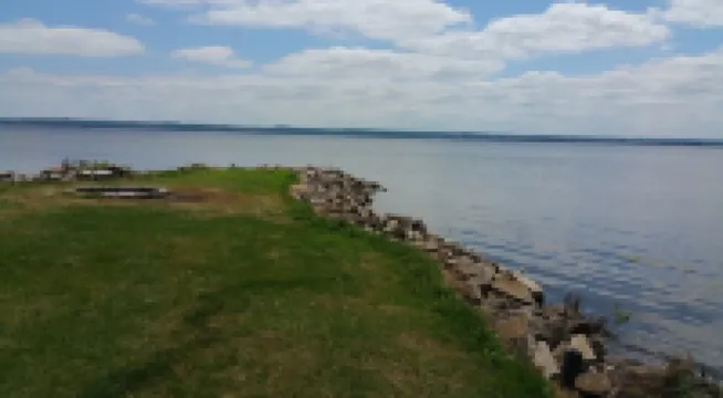 The Little Lake House - Private/Secluded Pennisula - Lake Winnebago