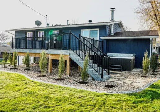 Norland Getaway, Great West End Location, Hot Tub-Pet Friendly, Arcade!