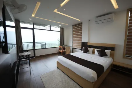 Lush Hills by Benchmark