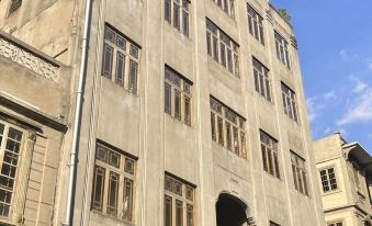 Qiaojian Homestay(Yongping Road Store)