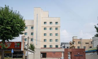 Hound Hotel Asan Terminal