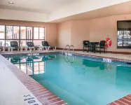 Holiday Inn Express & Suites Weatherford by IHG - Swimmingpools