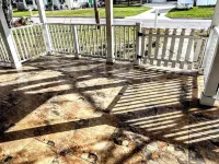 2-bedroom house, fits 6, bike trails, pet friendly, lakes, downtown night life! 因弗內斯酒店