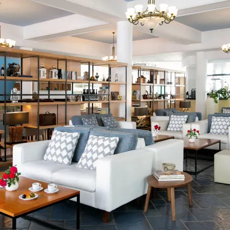 King Jason Paphos - Designed for Adults by Louis Hotels