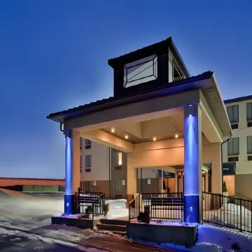 Holiday Inn Express OSAGE BCH - LAKE OF THE OZARKS by IHG