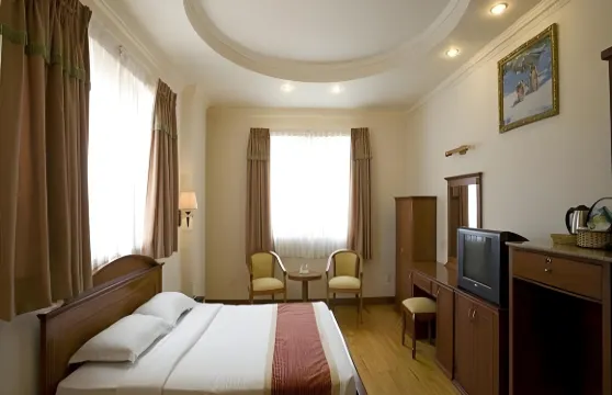 晃元酒店-土龍木市社