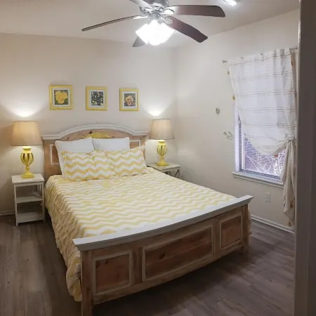 Charming 3-bedroom farm to table home