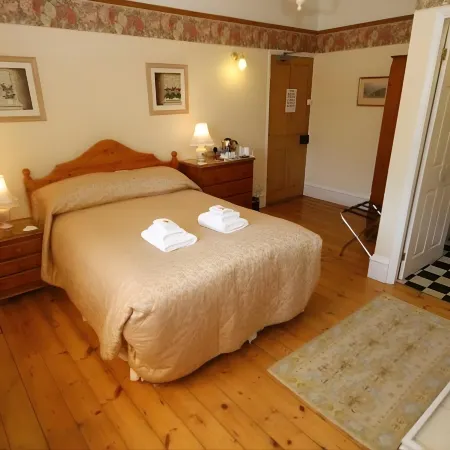 Moor End House Bed & Breakfast