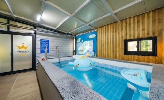 Gyeongju Munmudaewang Kids Pool Villa Pension