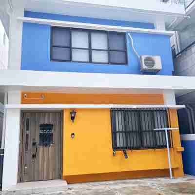Wakasas House Hotel Exterior