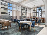 Hampton Inn Kansas City/Downtown/Financial District Hotels near Tom's Town Distilling Co.