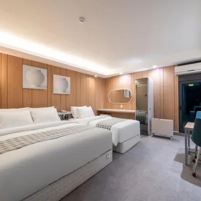 Bundang Hotel D Osee Отели рядом с достопримечательностью «Парк Монэ»