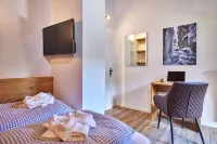 Cozy 65 sqm attic apartment with open roof truss and two balconies Hotels in der Nähe von Stuibensee