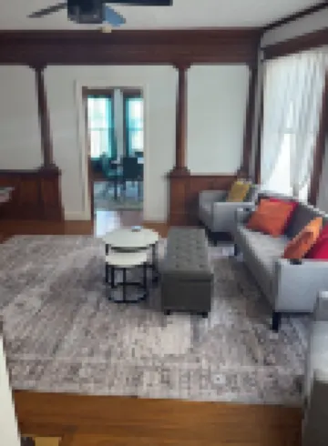 Charming Historic 2BR Retreat in New Haven – Cozy Stay Near Yale & Downtown!