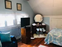 ซิกซ์ เอเคอร์ เบดแอนด์เบรคฟาสต์