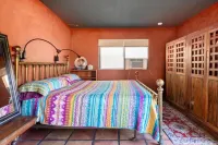 The Closest Home to the Hollywood Sign / HSR25-001176 Hotels in Universal City