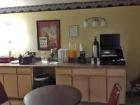 Red Carpet Inn & Suites - Danville