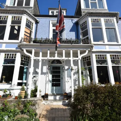 Newberry Beach Lodge Hoteles cerca de Ilfracombe Harbour