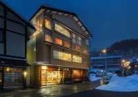 Yoshidaya Ryokan Hotel a 