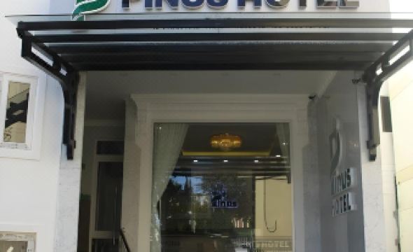 Pinus Hotel
