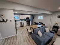 Beautifully remodeled house that sleeps 10 by Lake Erie Fun. Hotels in Margaretta Township