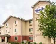 Birch Hill Suites Dayton-WP AFB - Parkplatz