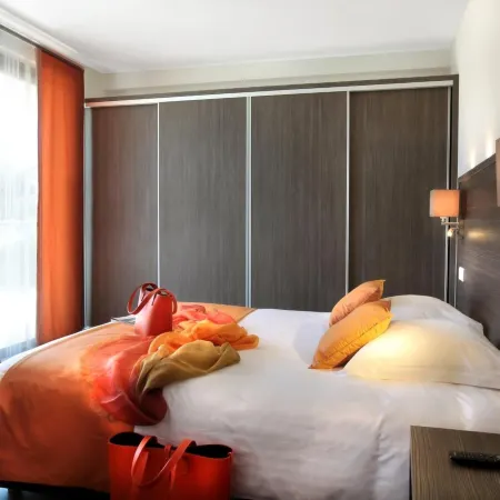 Seventeen Hotel
