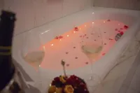 Hotel Rua Frati 48 in San Francesco - Hot Tub