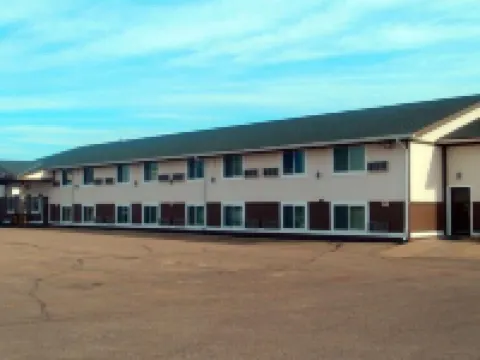 Faribault Hometown Inn & Suites Hotels in Faribault