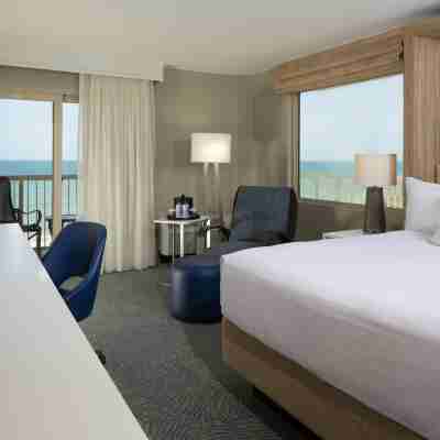 Crowne Plaza MELBOURNE-OCEANFRONT by IHG Rooms