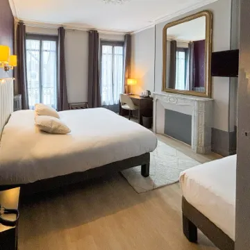 Hotel Le Jacquemart Hotels near ESIREM Engineering School