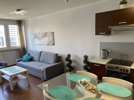 Good Time Apartments Warsaw City Center Отели рядом с достопримечательностью «Дворец культуры и науки»