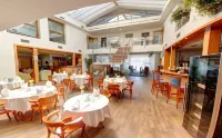 Hotel Atrium Hotels in Slavkov u Brna