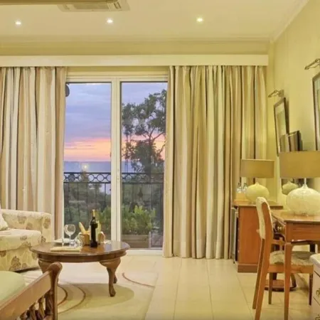 Sovereign Hotel