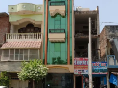 Hotel Green Palace and Ujala Restaurant Hotels in Azamgarh