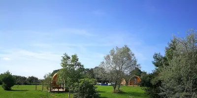 Cosy Camping Suffolk Отели в г. 