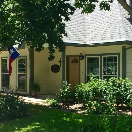 Lucille's B&B