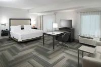 Hampton Inn & Suites Atlanta Perimeter Dunwoody Hotels in Dunwoody
